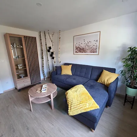 Apartment & Porzellan *
